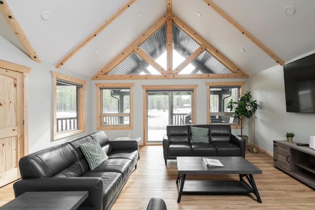 Photo of Livingroom in Valemount