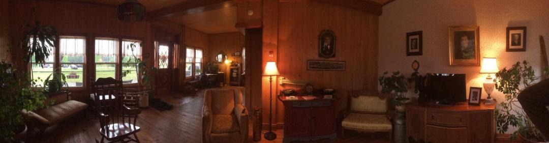Photo of Livingroom in Val-Brillant