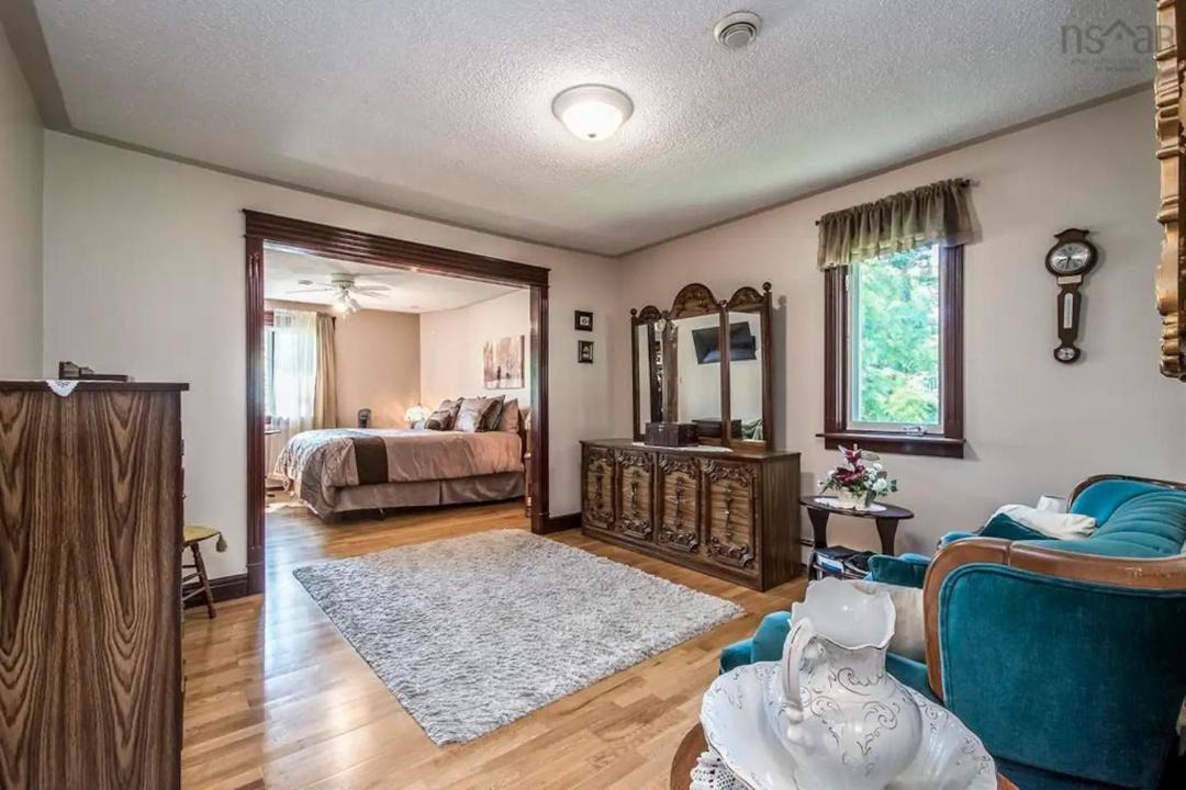 Photo of Livingroom in Dartmouth