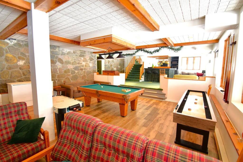 Photo of Livingroom in Saint Donat