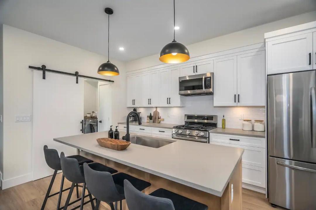 Photo of Kitchen in Hemlock Valley