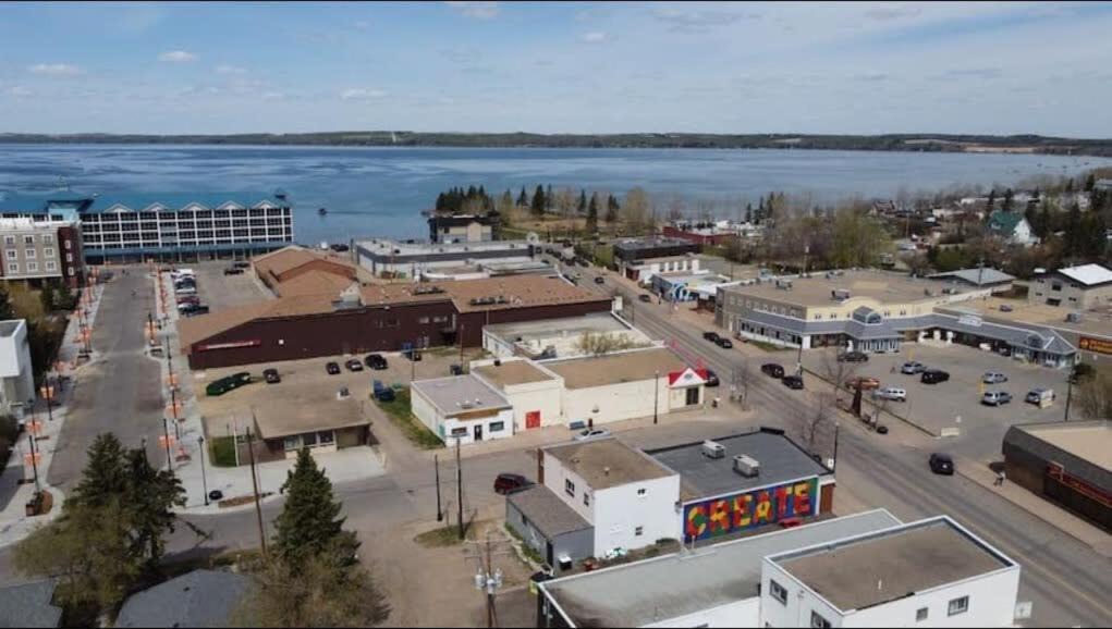 Photo of Others in Sylvan Lake