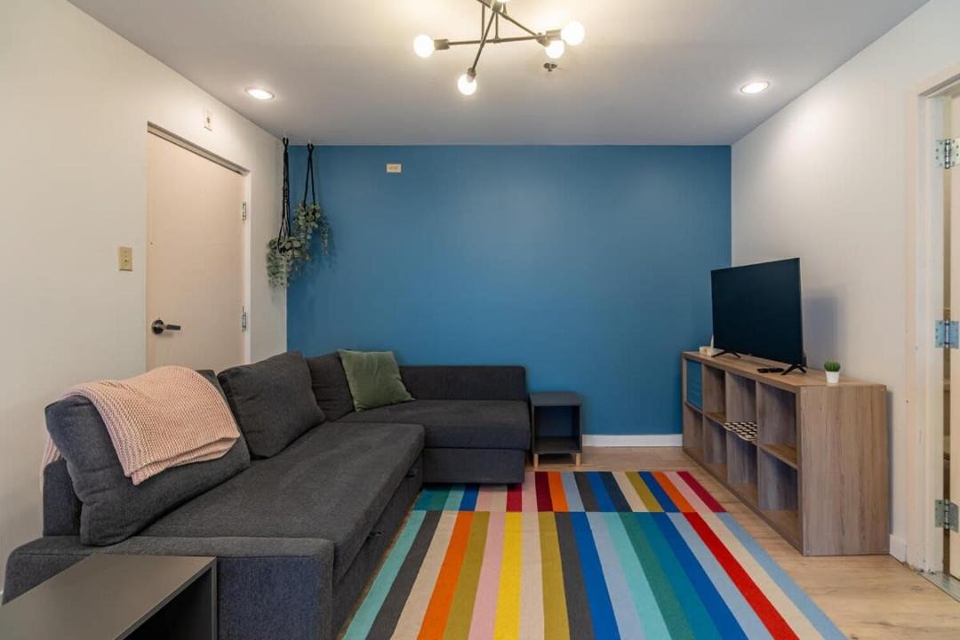 Photo of Livingroom in Dartmouth