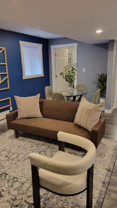 Photo of Livingroom in Walkerville