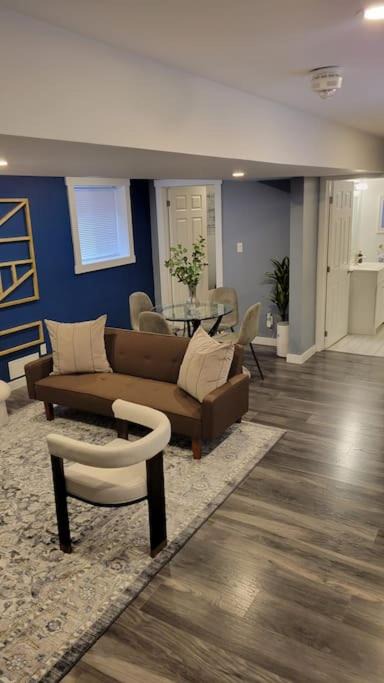 Photo of Livingroom in Walkerville