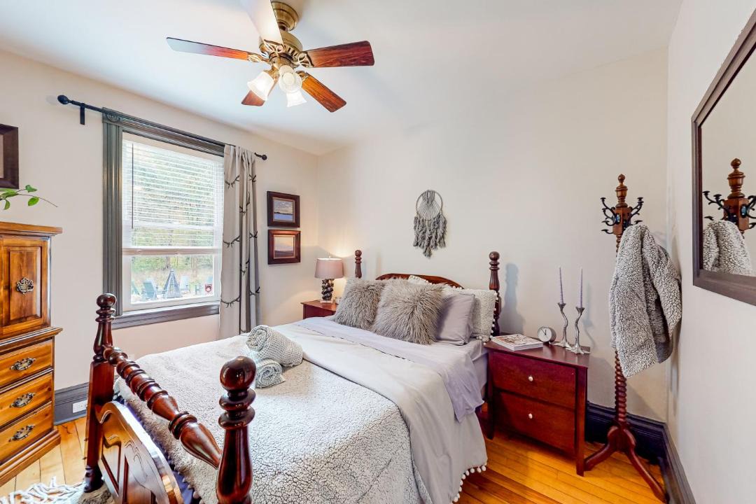 Photo of Bedroom in The Blue Mountains