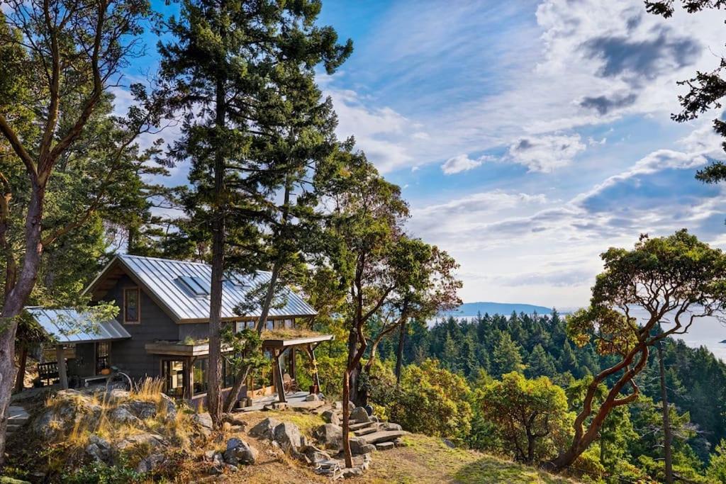 Photo of Others in Pender Island