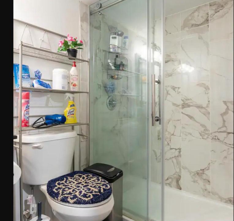 Photo of Bathroom in Aylmer
