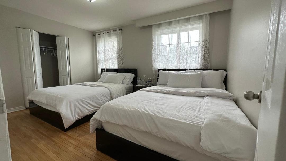 Photo of Bedroom in Woodbine Gardens
