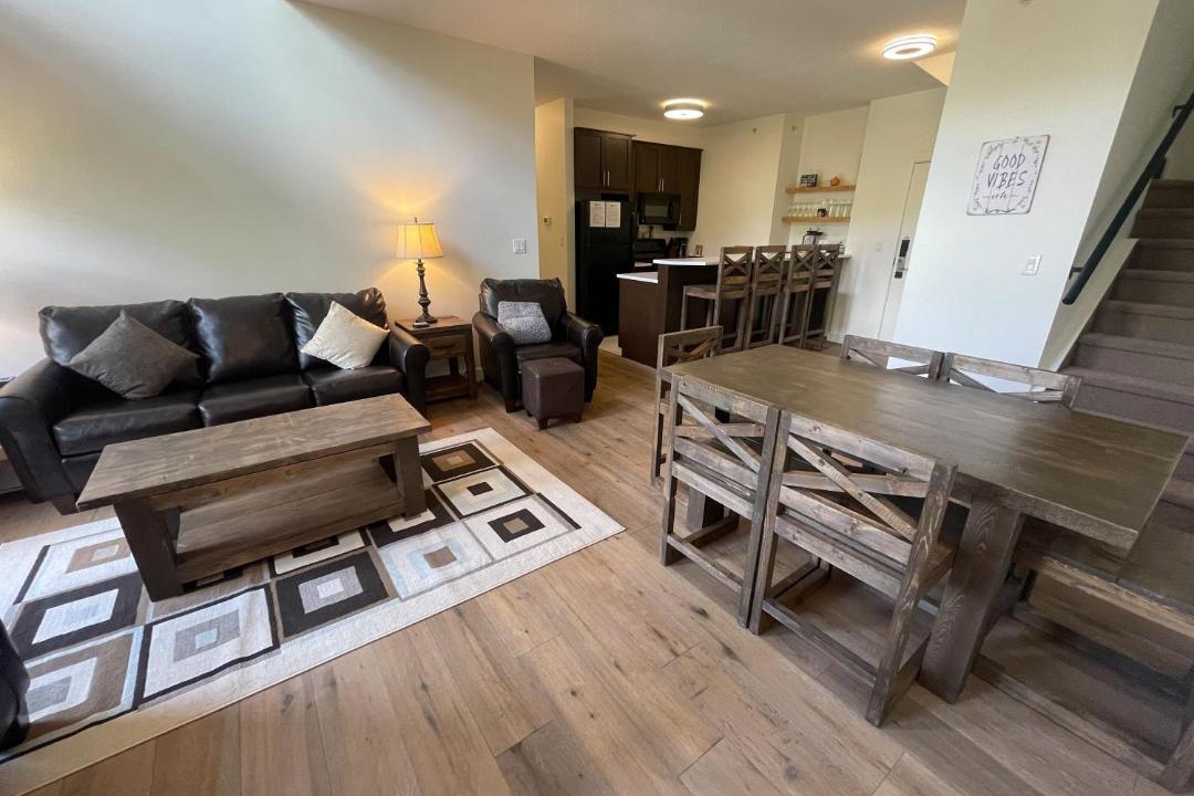 Photo of Livingroom in East Kootenay