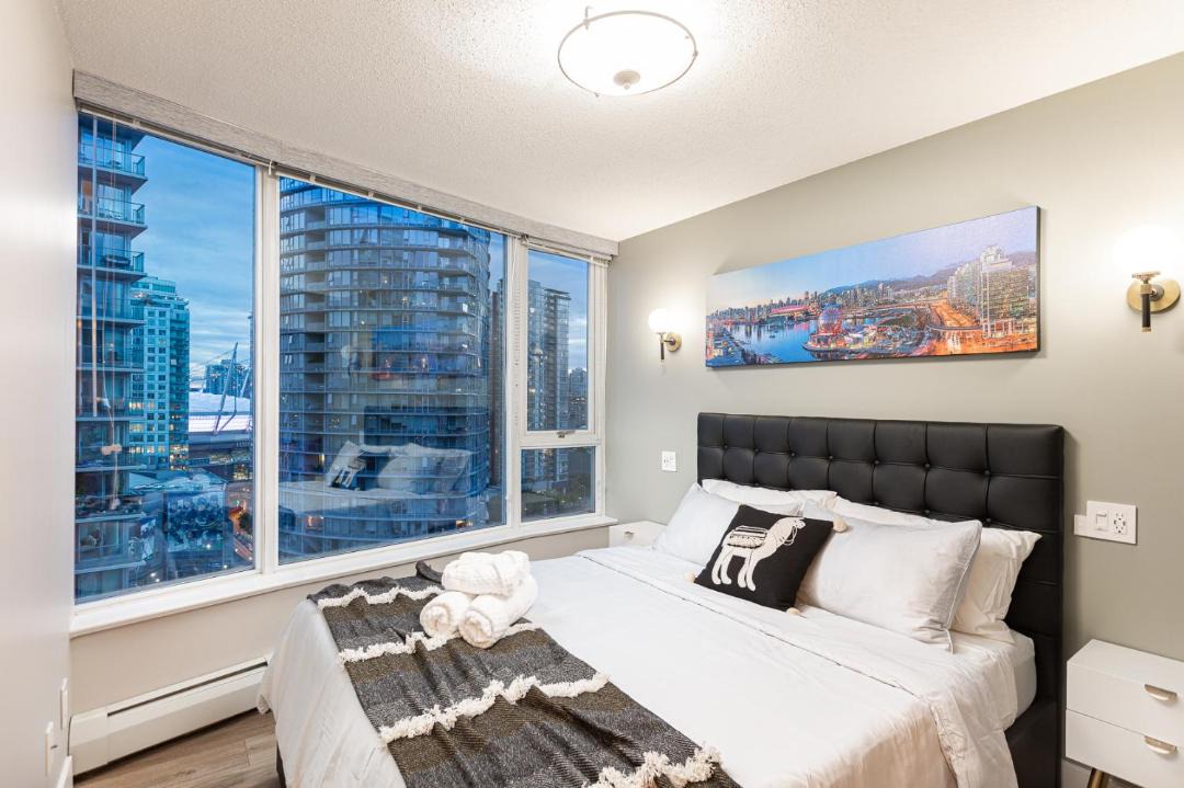 Photo of Bedroom in Crosstown