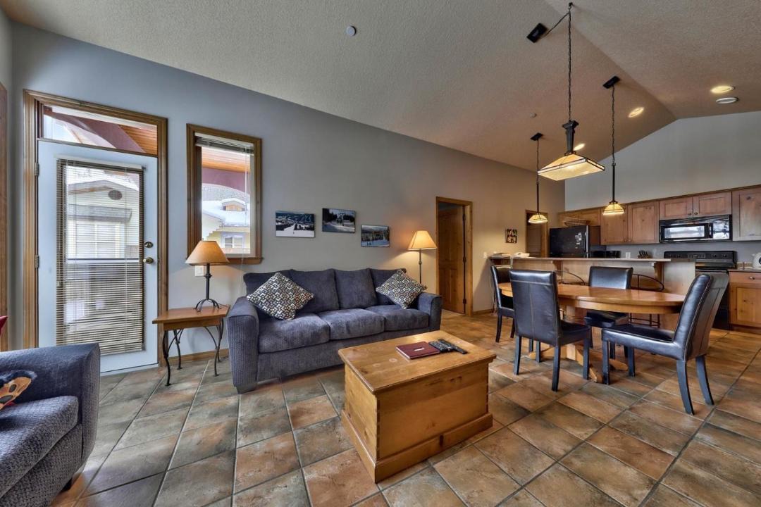 Photo of Livingroom in Sun Peaks