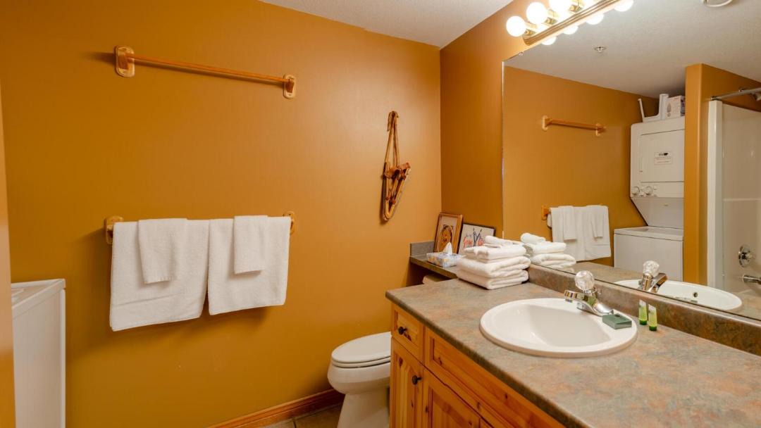 Photo of Bathroom in Sun Peaks