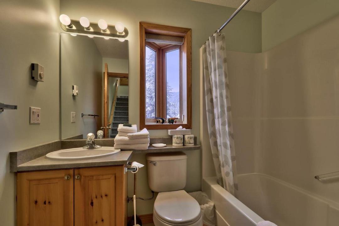 Photo of Bathroom in Sun Peaks