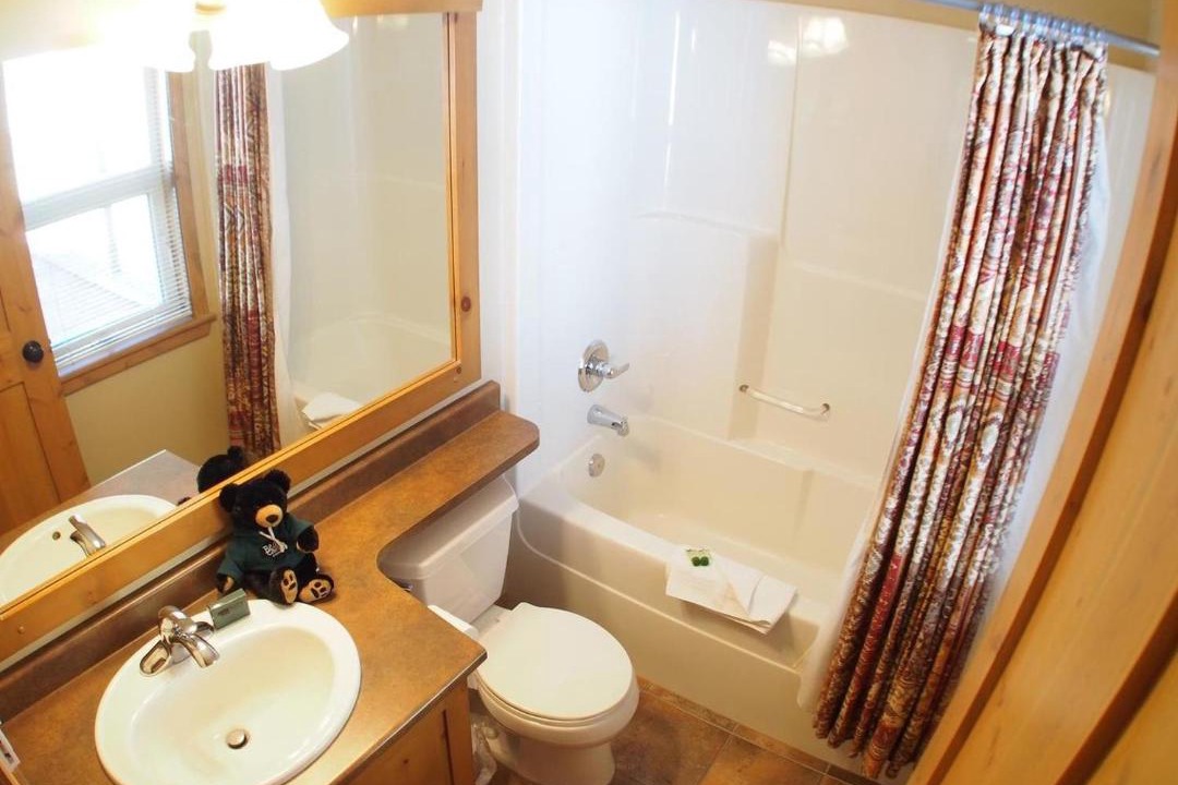 Photo of Bathroom in Sun Peaks