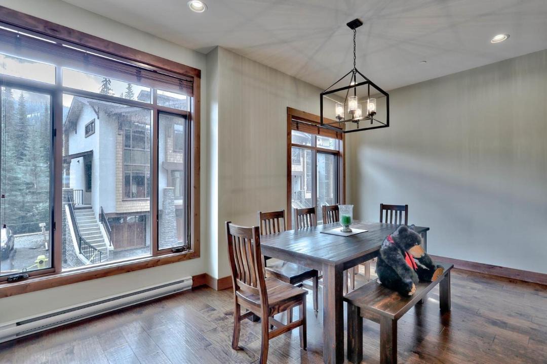 Photo of Livingroom in Sun Peaks