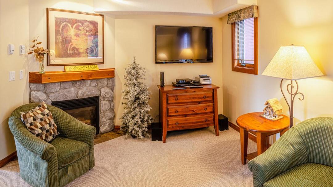 Photo of Livingroom in Sun Peaks
