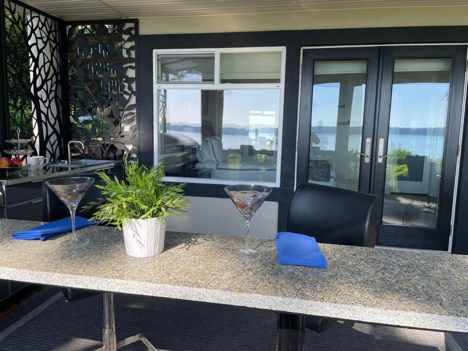 Photo of Livingroom in Saanichton