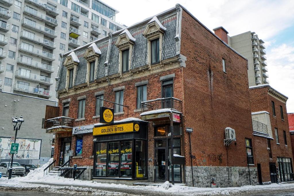 Photo of Buildings in Quartier des Spectacles