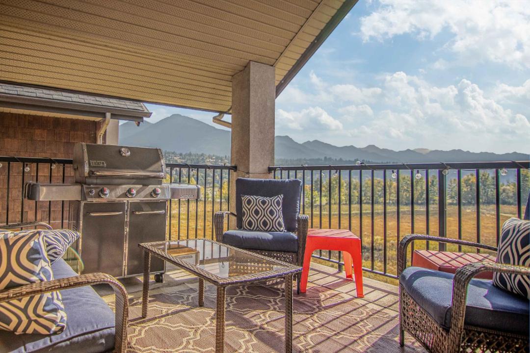 Photo of Patio Balcony in East Kootenay