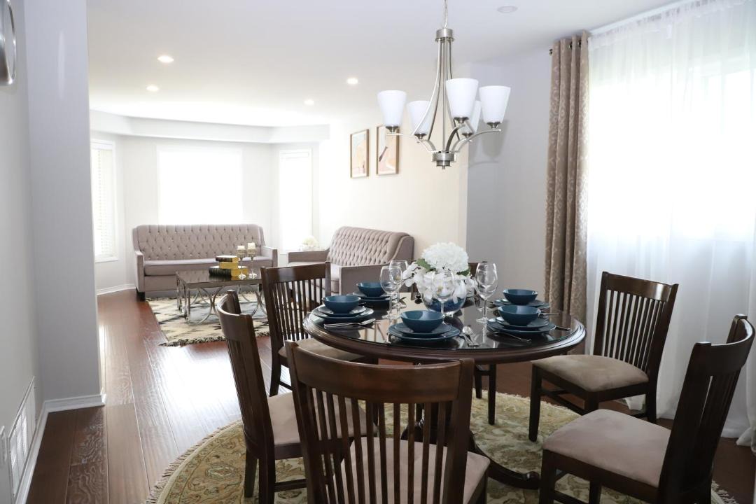 Photo of Livingroom in Alcona