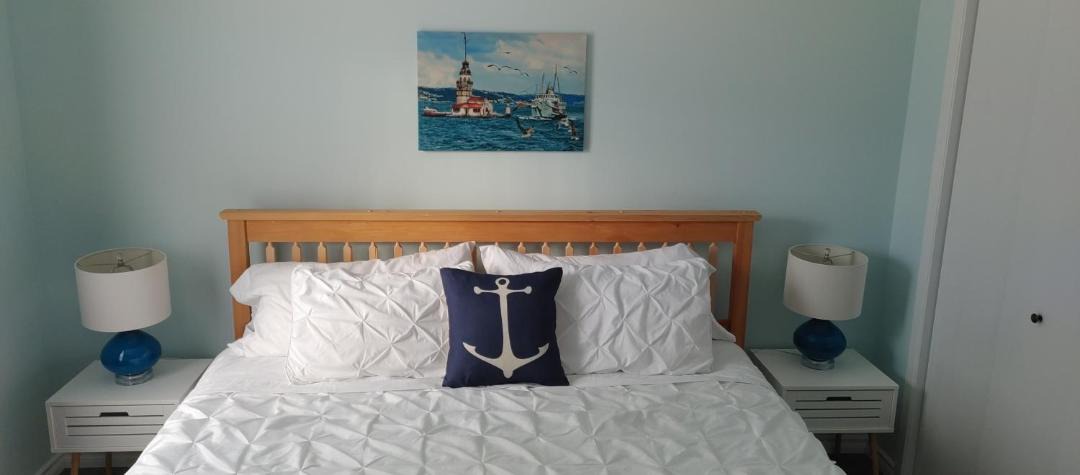 Photo of Bedroom in Crystal Beach