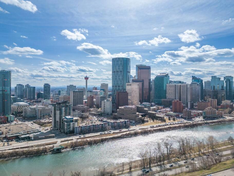 Photo of Outdoor in Crescent Heights
