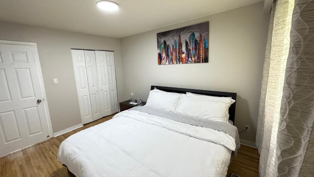 Photo of Bedroom in Woodbine Gardens