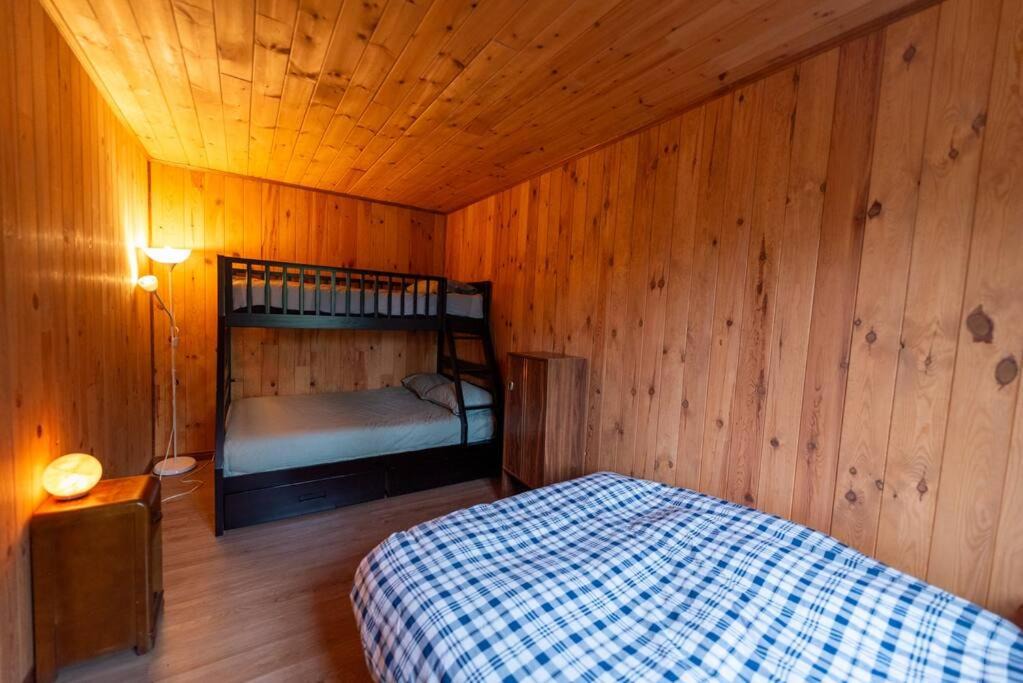 Photo of Bedroom in Val-Racine