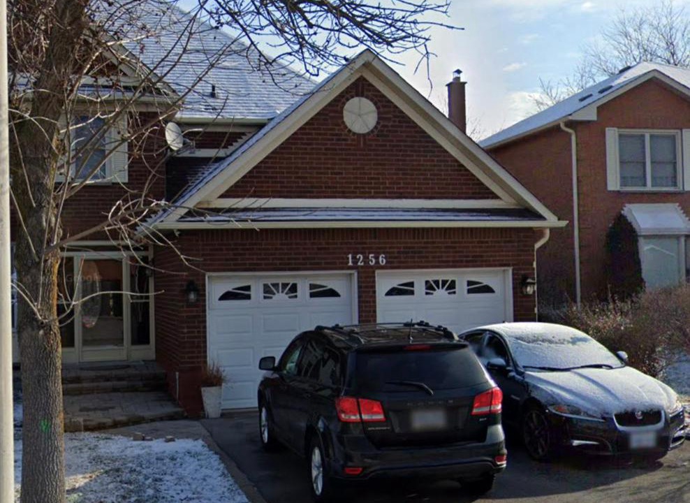 Photo of Buildings in Oakville