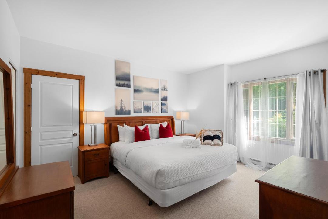 Photo of Bedroom in Mont-Tremblant