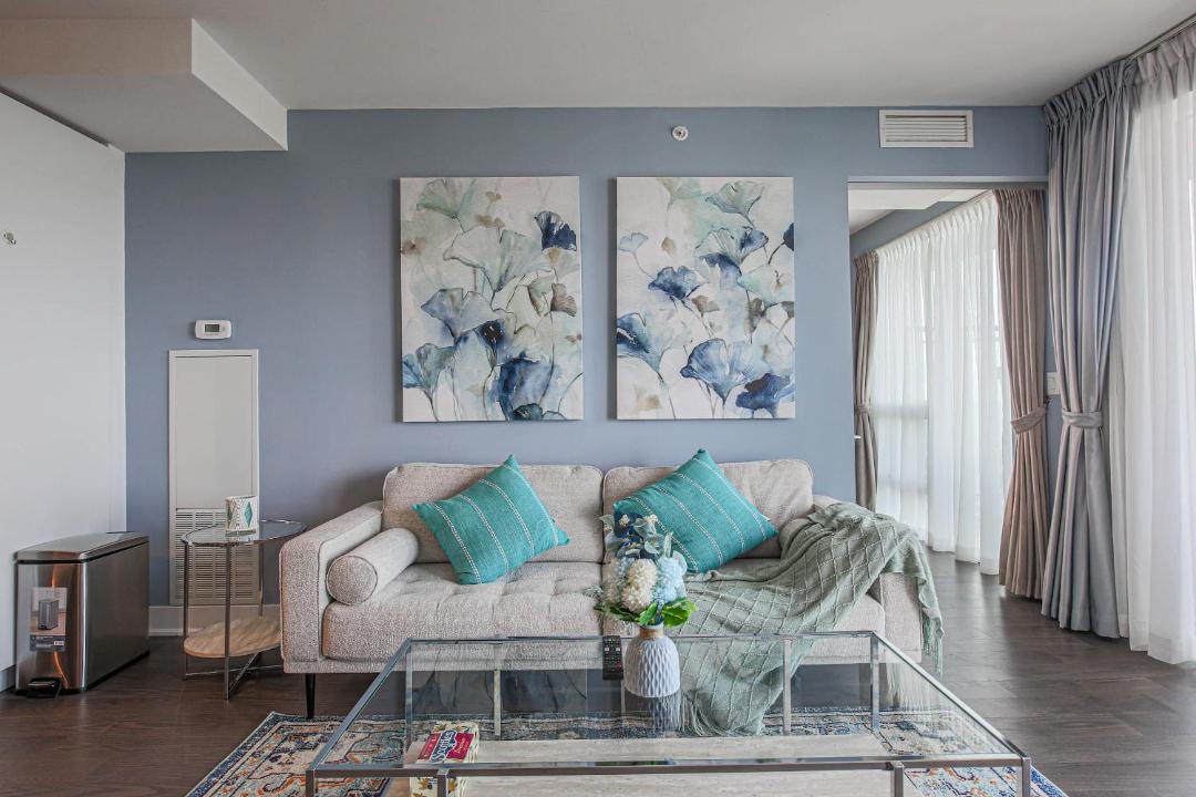 Photo of Livingroom in Bay Cloverhill