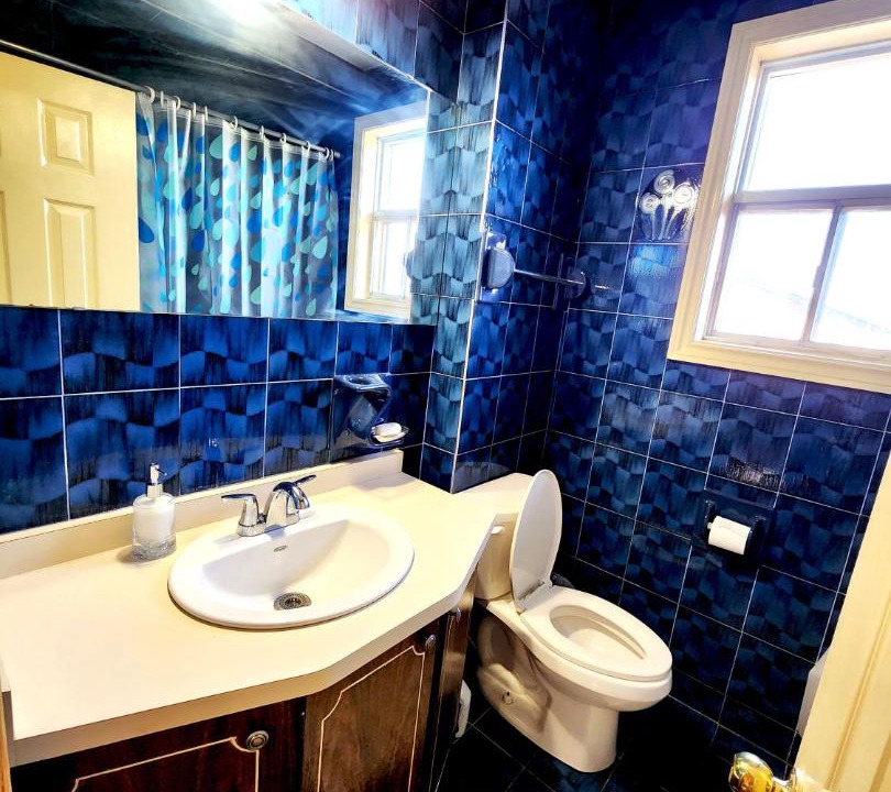 Photo of Bathroom in Oakwood Village