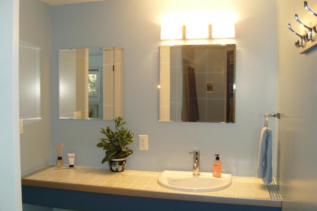 Photo of Bathroom in Lion's Head
