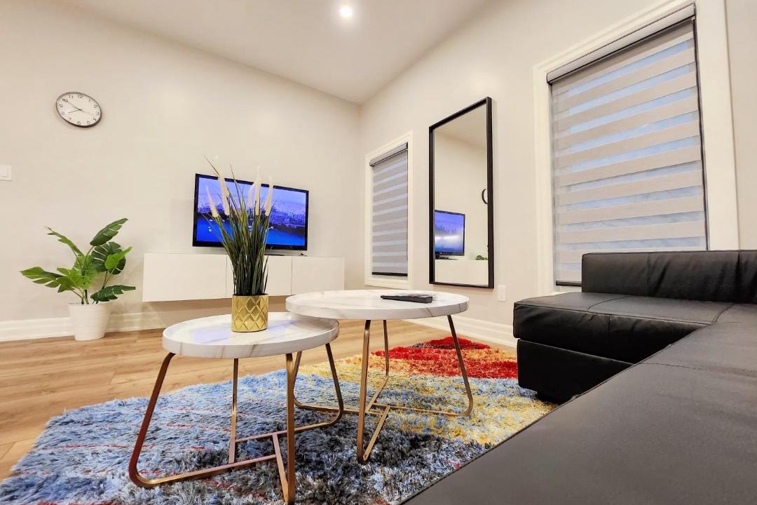 Photo of Livingroom in Downtown