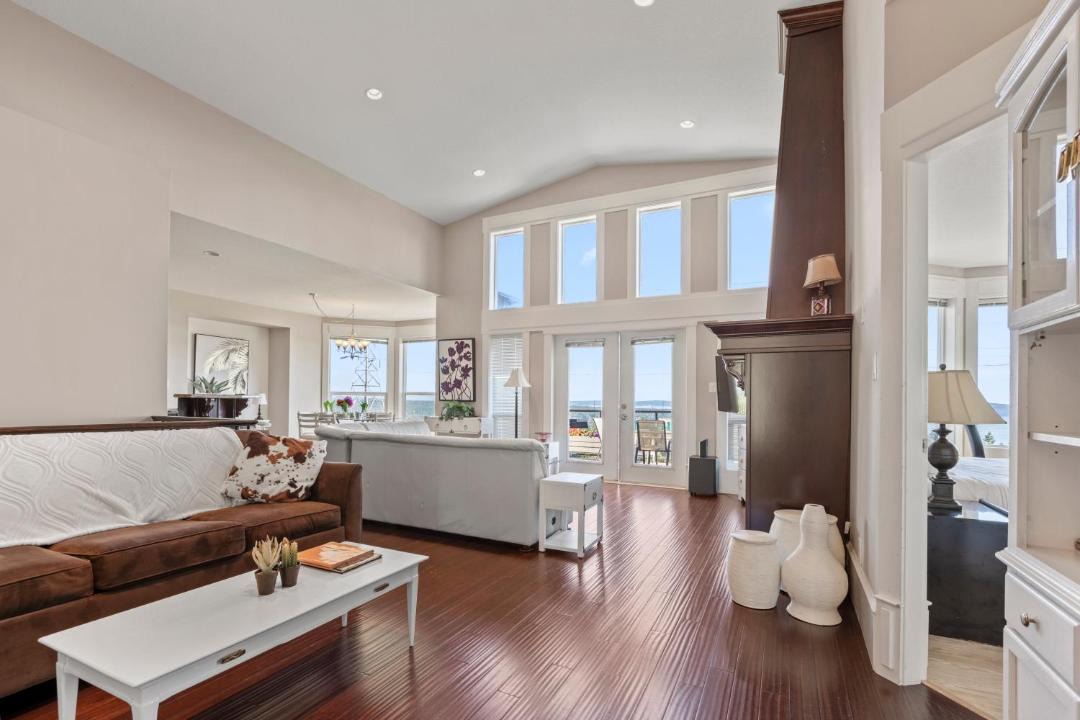 Photo of Livingroom in Ladysmith