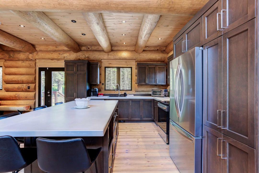 Photo of Kitchen in Lac Superieur Village
