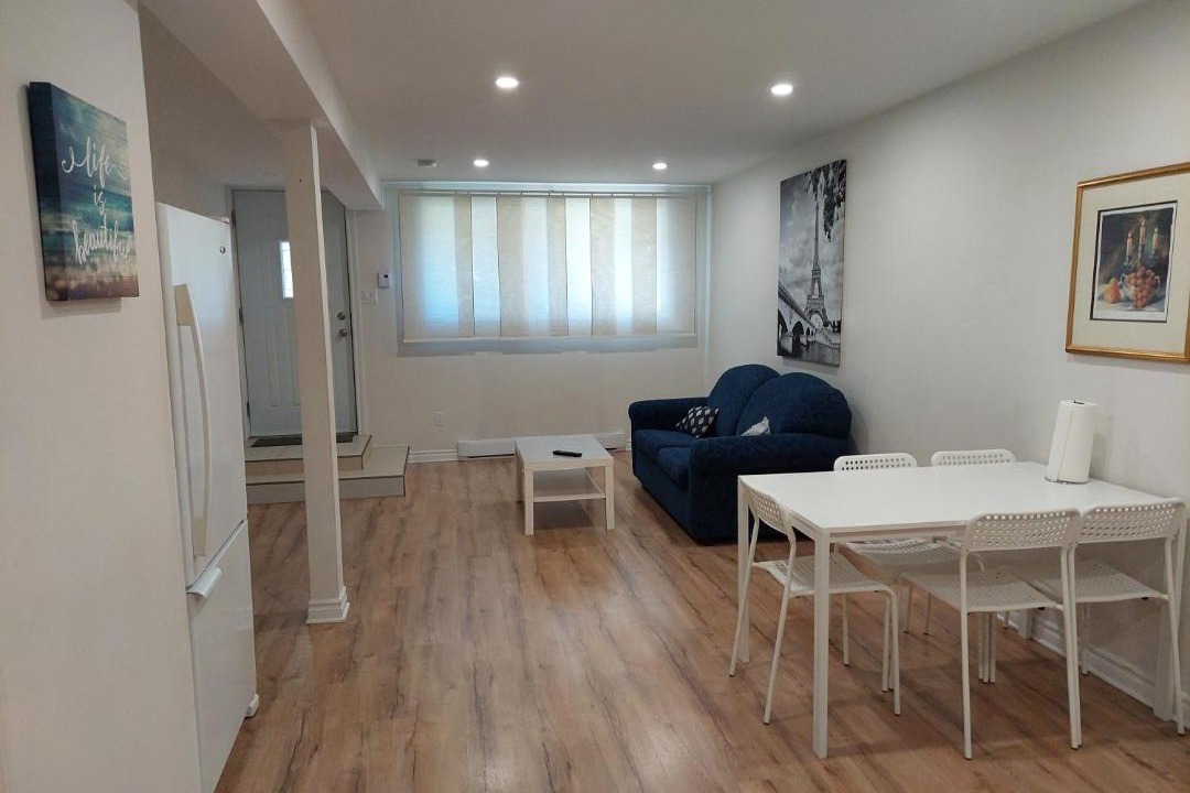 Photo of Livingroom in Lachine