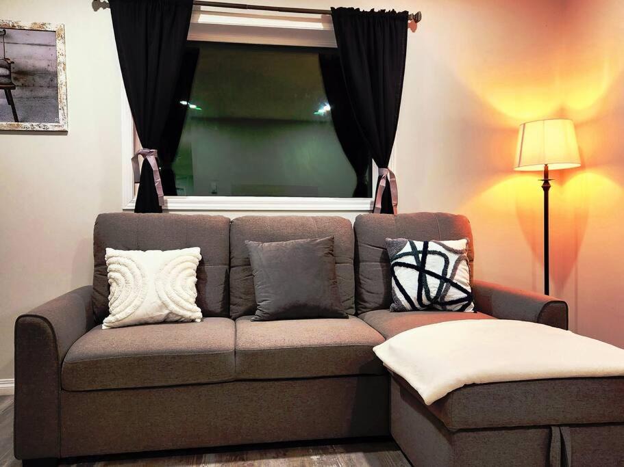 Photo of Livingroom in Whitehorse