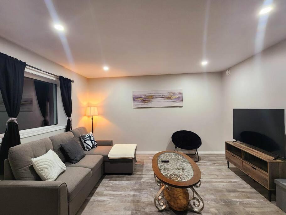 Photo of Livingroom in Whitehorse