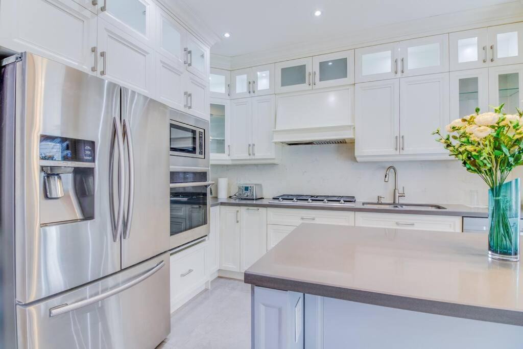 Photo of Kitchen in Birch Cliff Heights