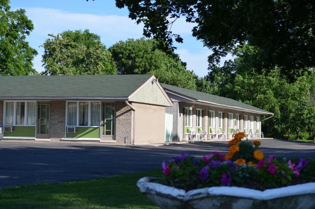Photo of Buildings in Brantford