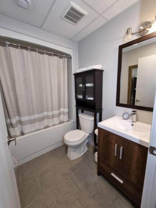 Photo of Bathroom in Downtown Gatineau