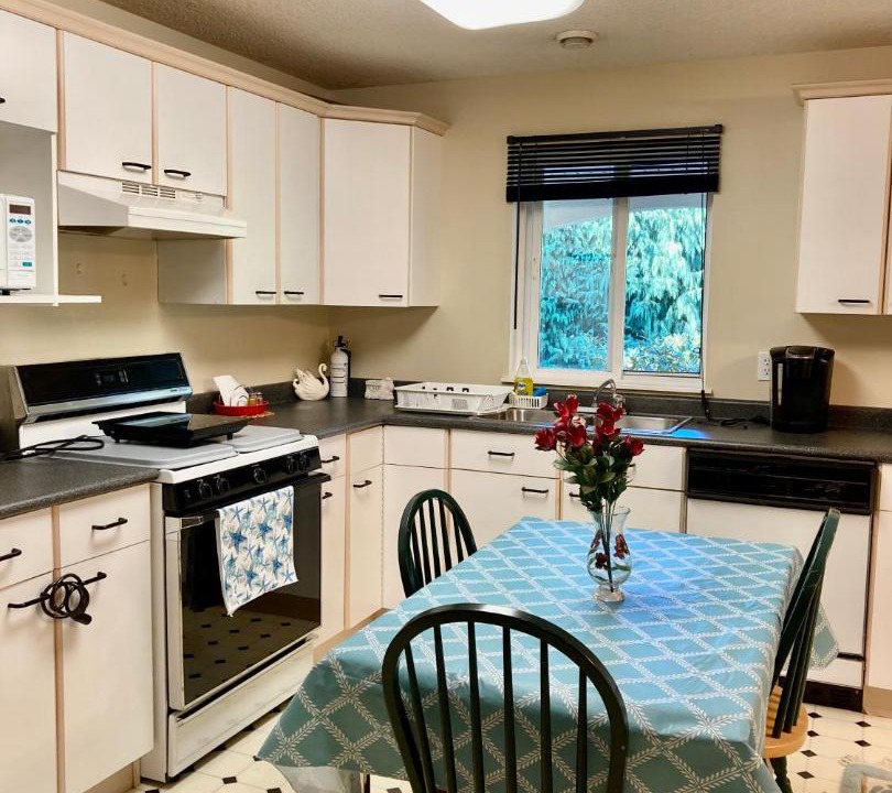 Photo of Kitchen in Regional District of Nanaimo