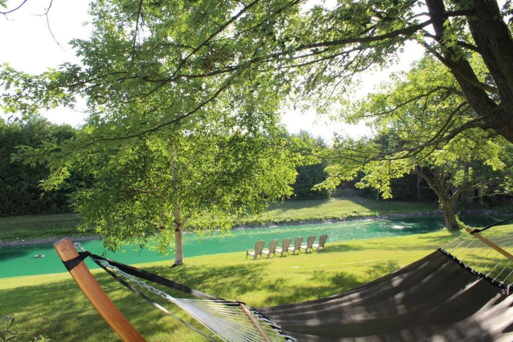 Photo of Outdoor in Brock