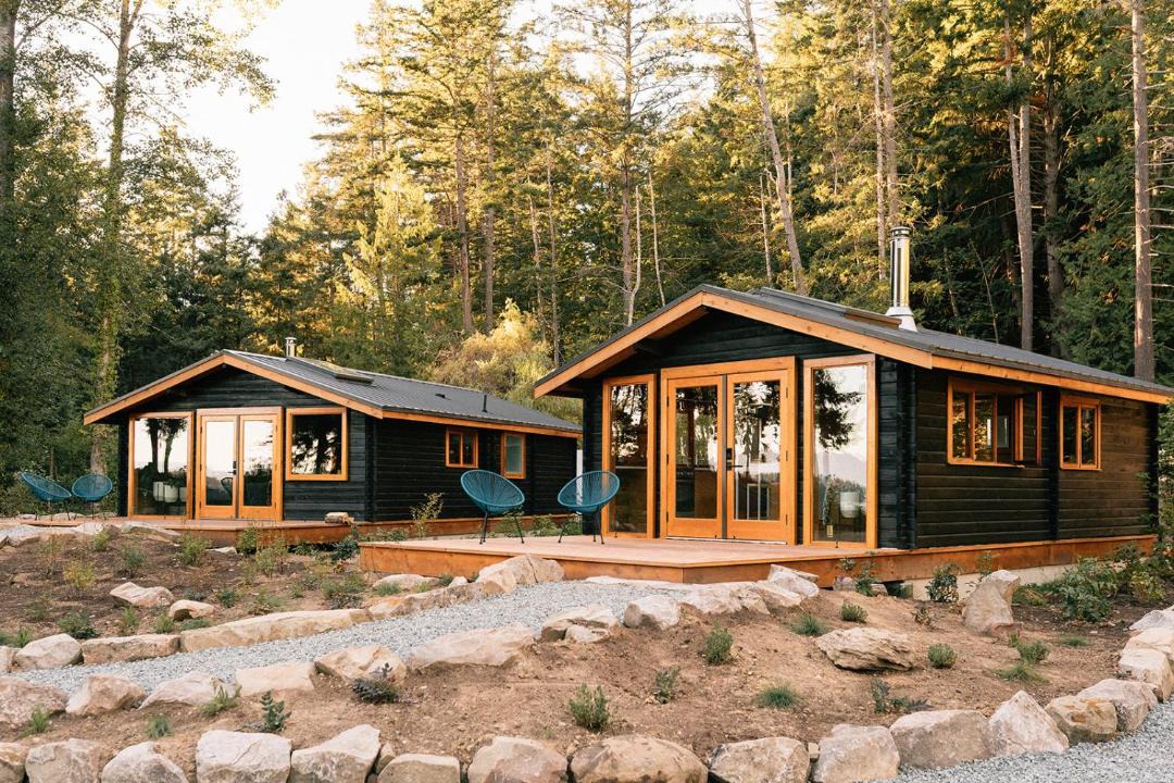 Photo of Others in Galiano