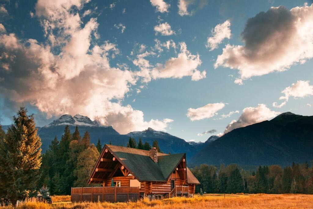 Photo of Others in Revelstoke