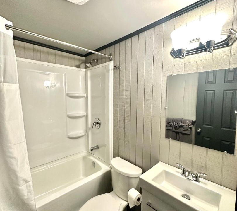 Photo of Bathroom in North Bay