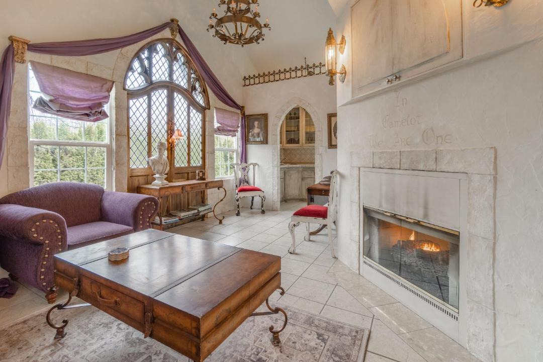 Photo of Livingroom in Chemainus