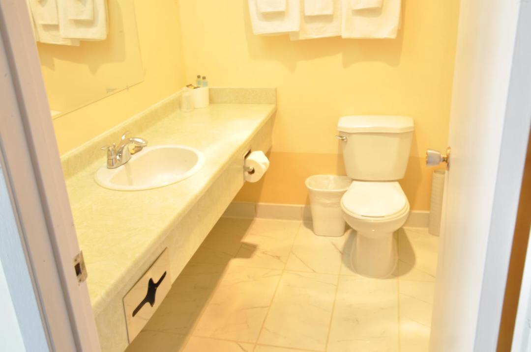 Photo of Bathroom in Lillooet